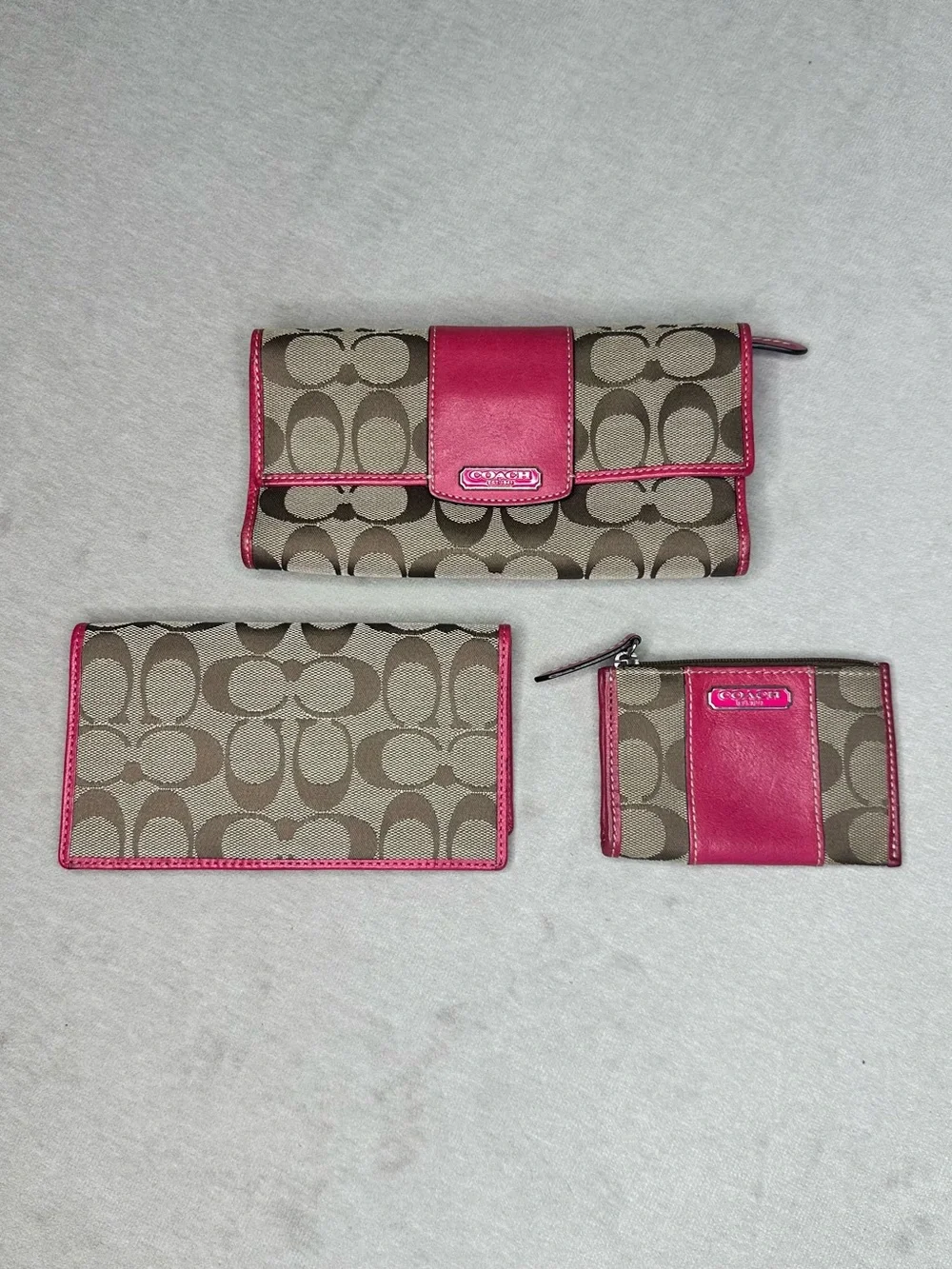 Coach Brown Signature Canvas Wallet & Card Set with Pink Trim